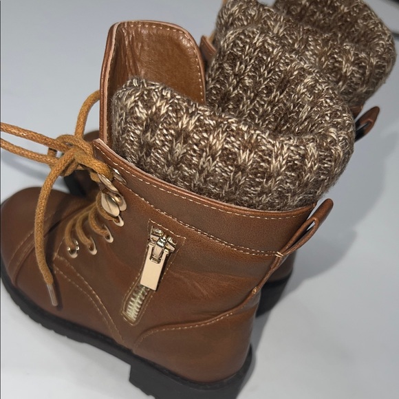 Brown Kids Boots with Knit Cuff - Picture 4 of 7